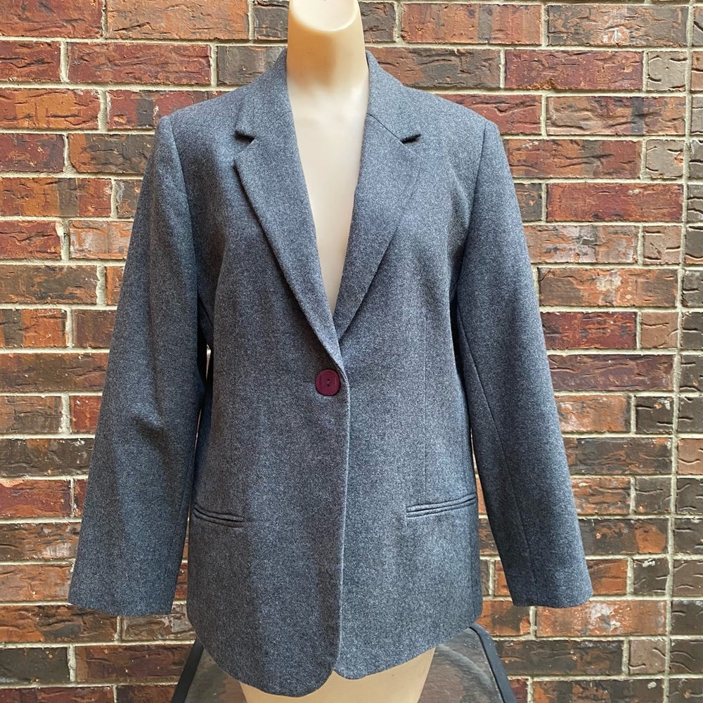 SagHarbor Women’s Gray Petite Suit Blazer Size 14P
